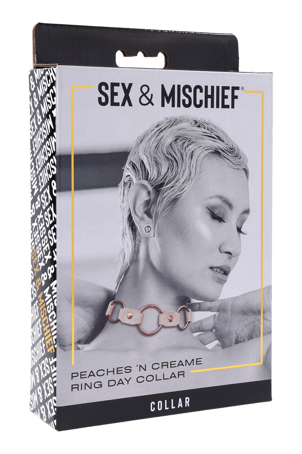 PEACHES 'N CREAME RING DAY COLLAR